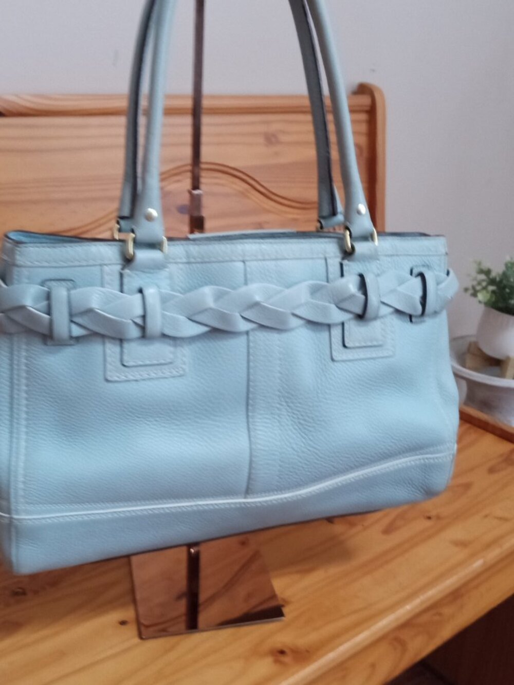 Rare Coach Baby Blue Hamptons Medium Carryall Purse with Dust Bag - Picture 6 of 15